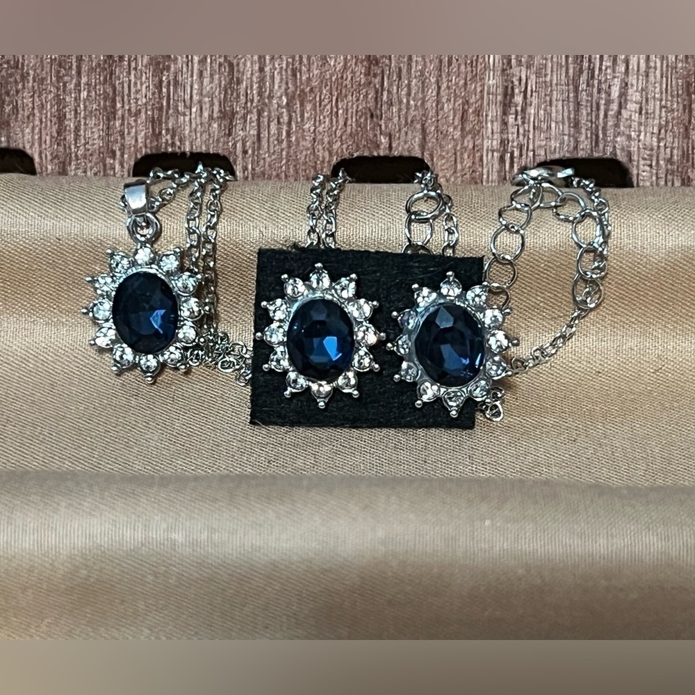 Vintage Style Gemstone Jewelry Set, BN
